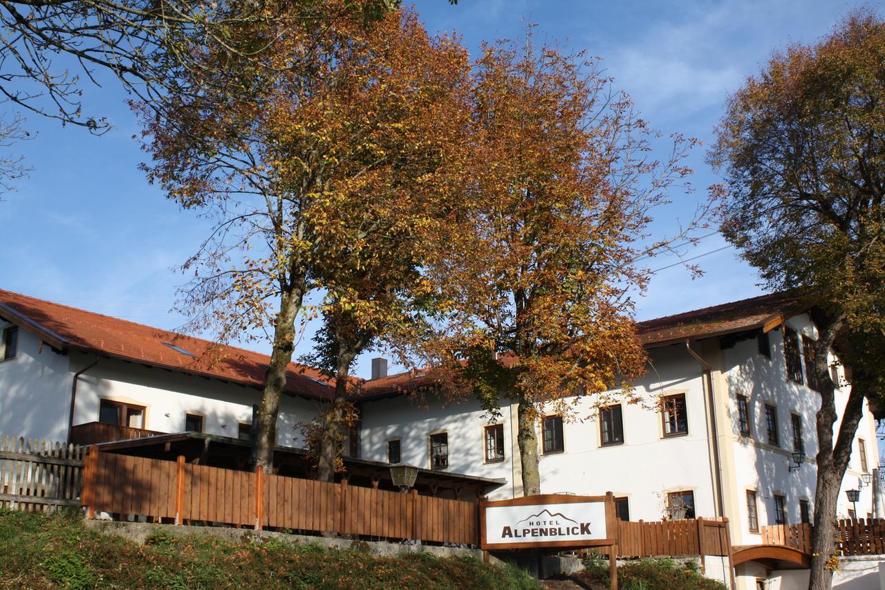 Riedering Hotel Alpenblick מראה חיצוני תמונה