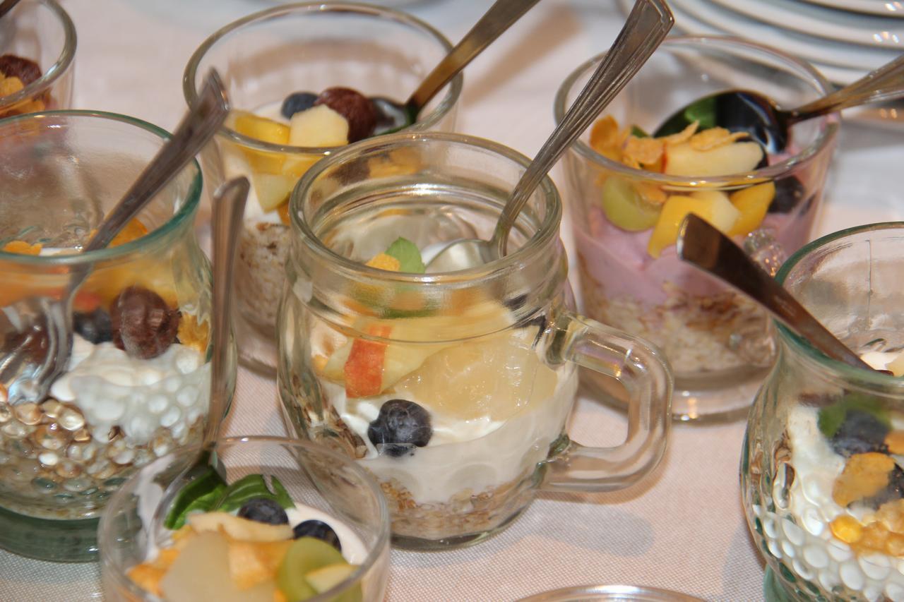 Riedering Hotel Alpenblick מראה חיצוני תמונה